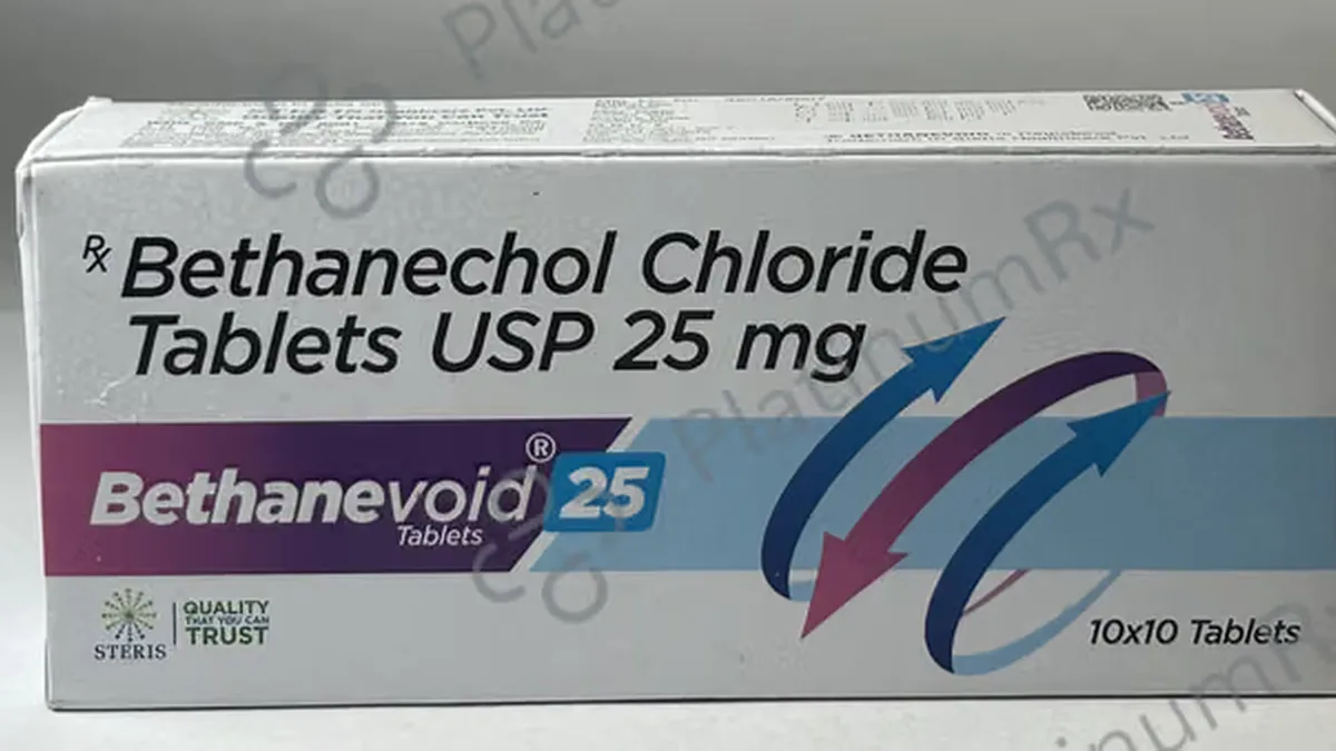 患者用手机记录用药后的身体反应，准备就医时向医生反馈